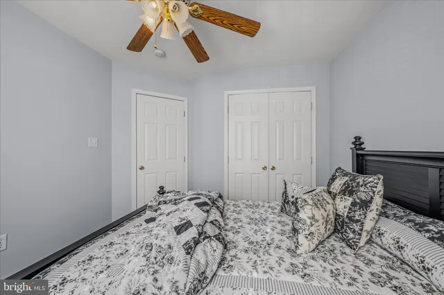 $299,900 | 43 Scarboro Drive, Bunker Hill, WV 25413