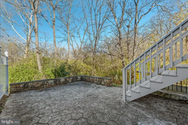 $299,900 | 43 Scarboro Drive, Bunker Hill, WV 25413