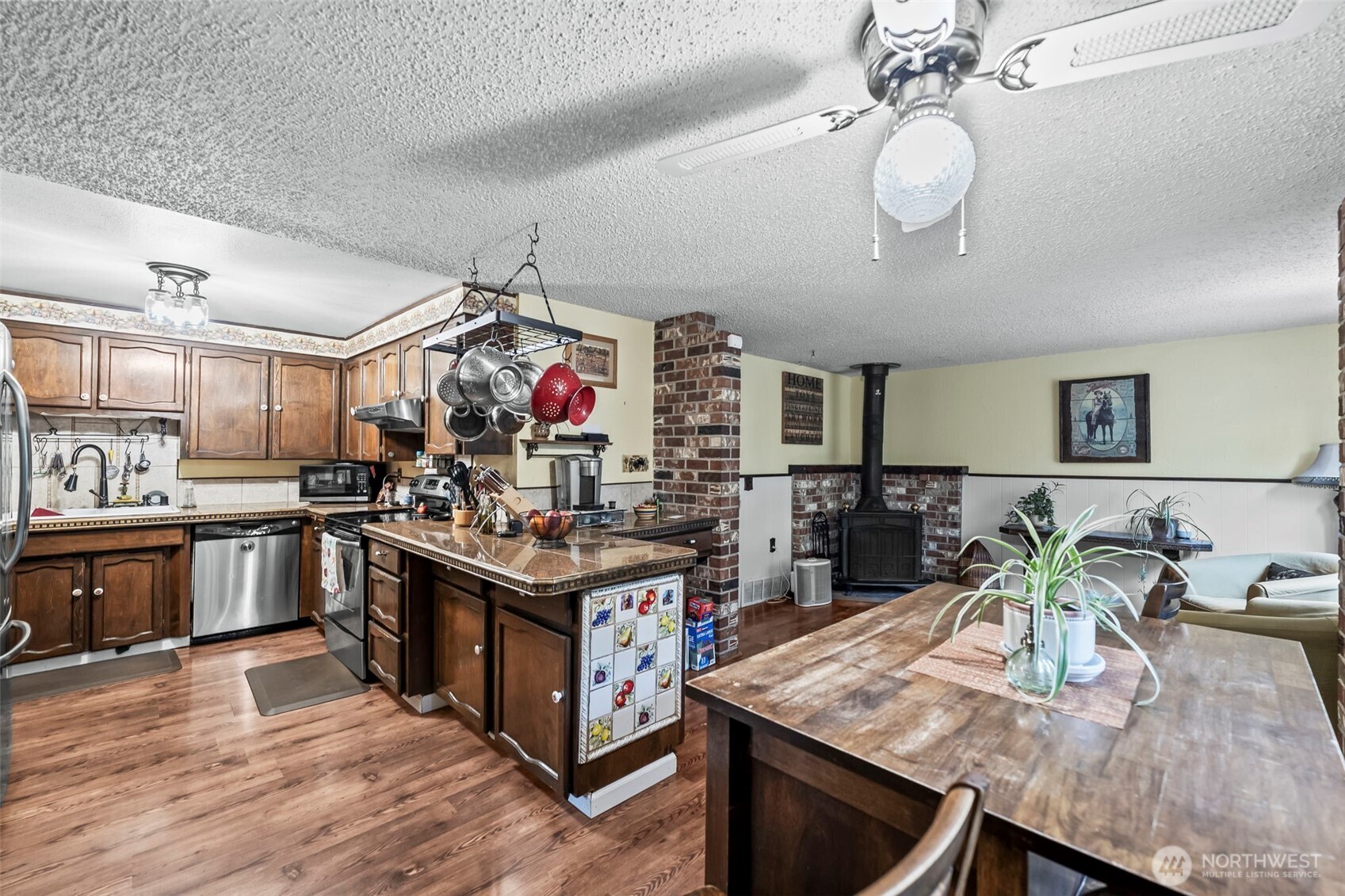 8204 42nd Street West University Place, WA 98466 - Photo 11 of 40