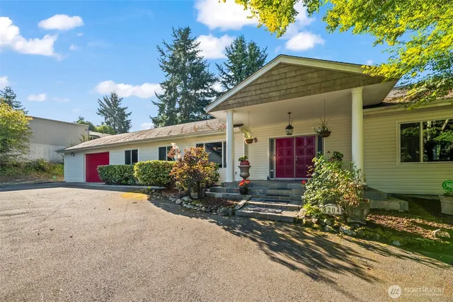 $849,000 | 8204 42nd Street West, University Place, WA 98466