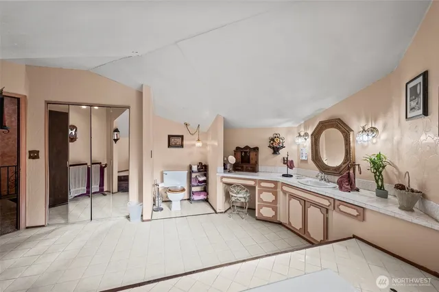 $849,000 | 8204 42nd Street West, University Place, WA 98466