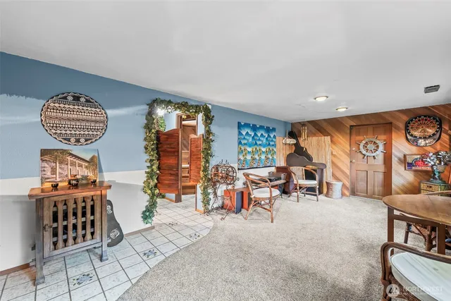 $849,000 | 8204 42nd Street West, University Place, WA 98466