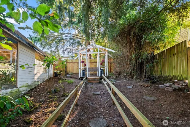 $849,000 | 8204 42nd Street West, University Place, WA 98466