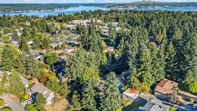 $849,000 | 8204 42nd Street West, University Place, WA 98466