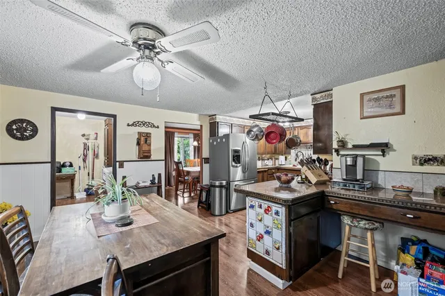 $849,000 | 8204 42nd Street West, University Place, WA 98466