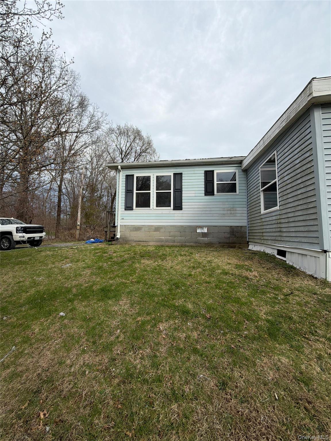 10 Spike Horn Road Saugerties, NY 12477 - Photo 2 of 13 a house view with a garden space
