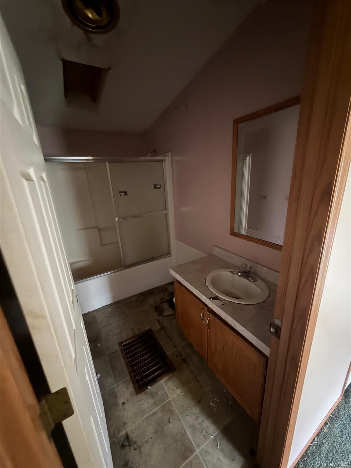 10 Spike Horn Road Saugerties, NY 12477 - Photo 8 of 13 a bathroom with a sink and a mirror