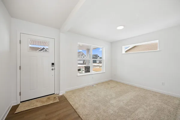 $484,800 | 7525 Lotus Lane, Lino Lakes, MN 55038