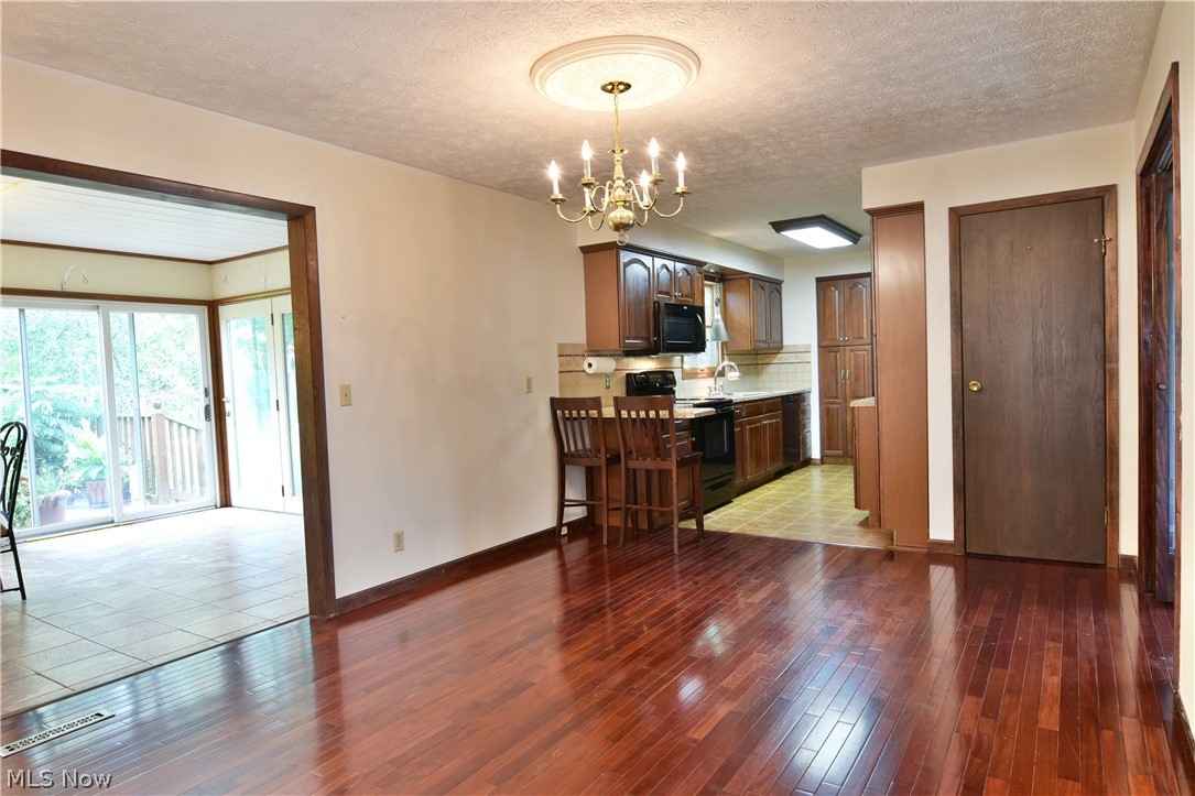 7764 Wilson Sharpsville Road Burghill, OH 44404 - Photo 11 of 35 Gallery Image 11