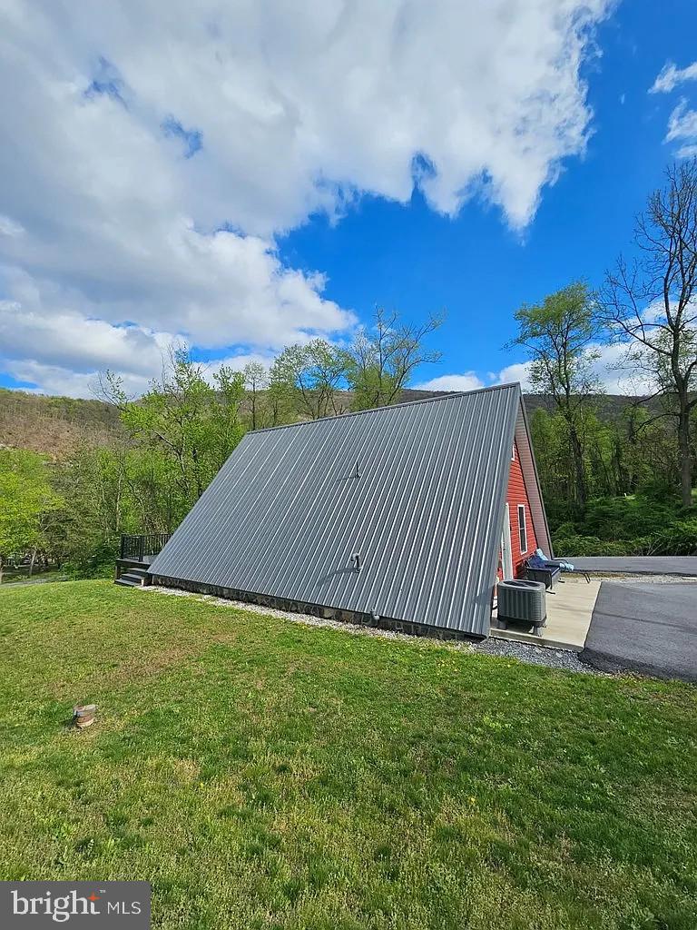 12076 Point Road Huntingdon, PA 16652 - Photo 19 of 21