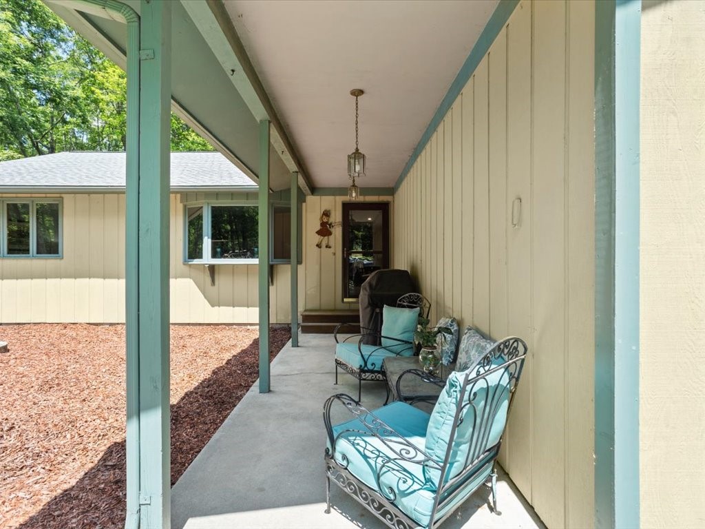 515 Williams Crossing Road Coventry, RI 02816 - Photo 3 of 46 Gallery Image 3