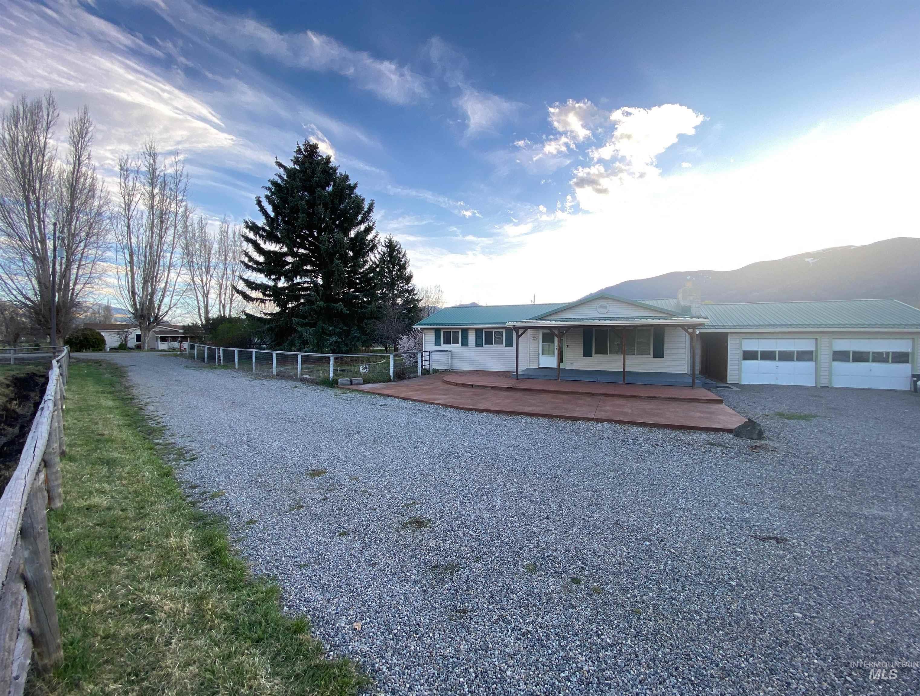 7 Apache Way Salmon, ID 83467 - Photo 7 of 36