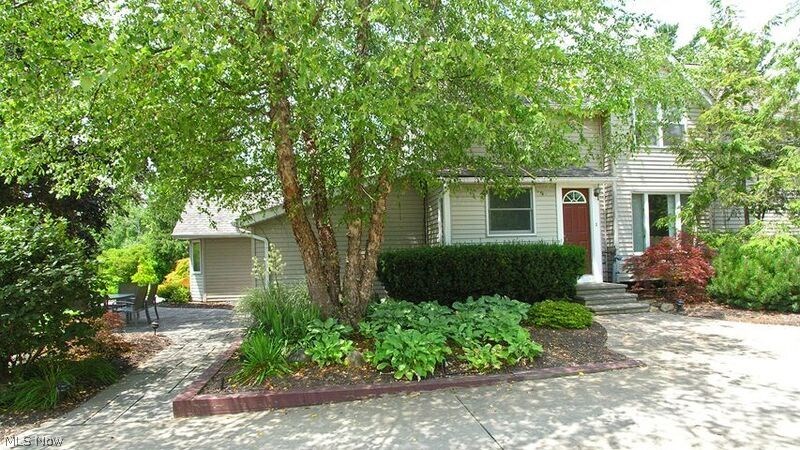 7593 Cedar Road Chesterland, OH 44026 - Photo 23 of 33 Perfect setting for your next home!