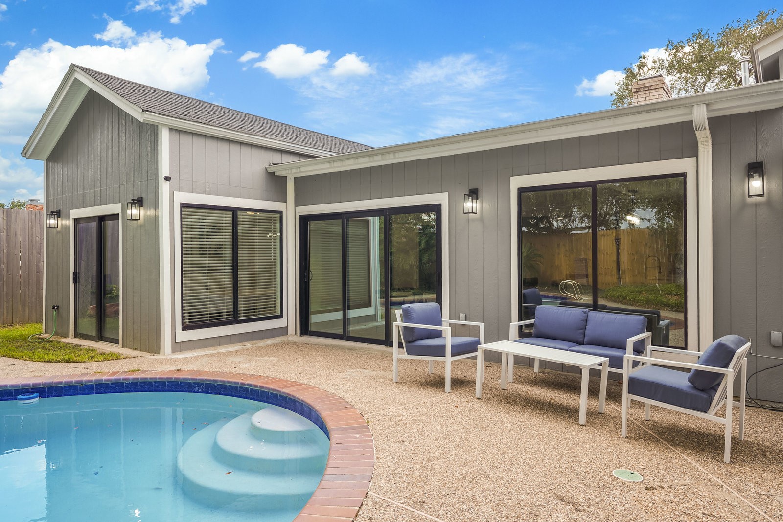 3327 Freshmeadows Drive Houston, TX 77063 - Photo 33 of 35 a swimming pool with outdoor seating and yard