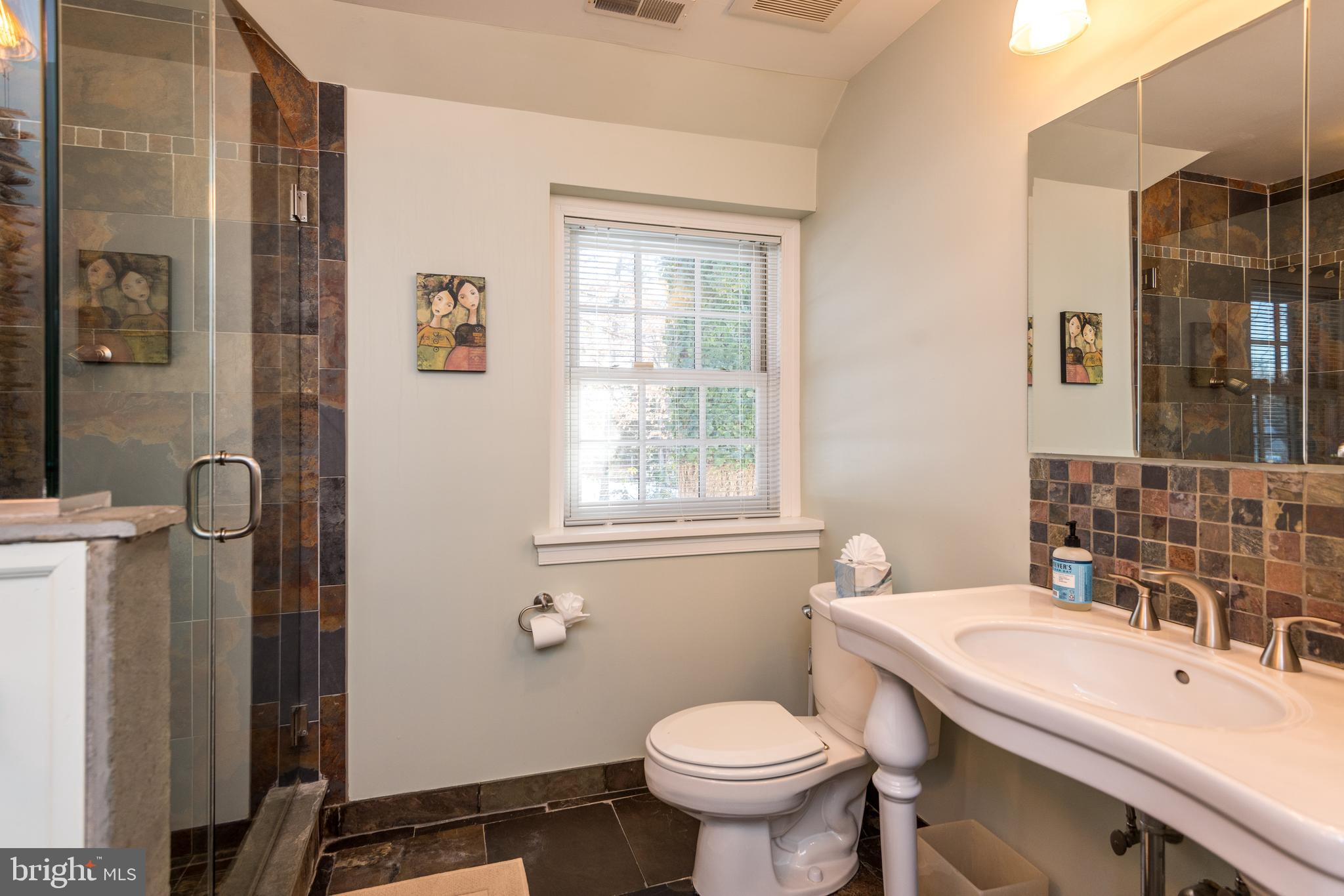 501 Edann Road Glenside, PA 19038 - Photo 39 of 60 Primary Bath