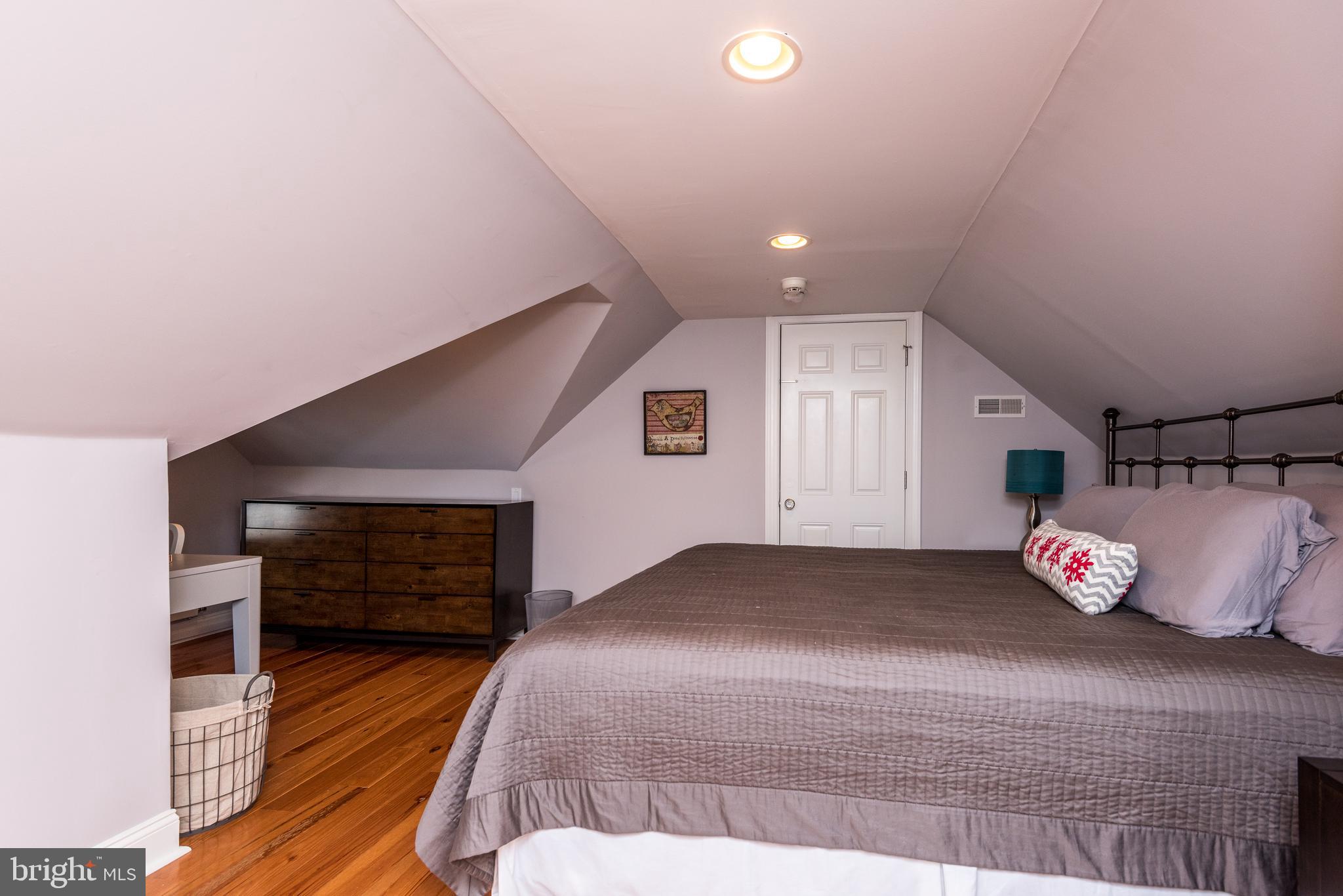 501 Edann Road Glenside, PA 19038 - Photo 43 of 60 5th Bedroom - 2nd Floor