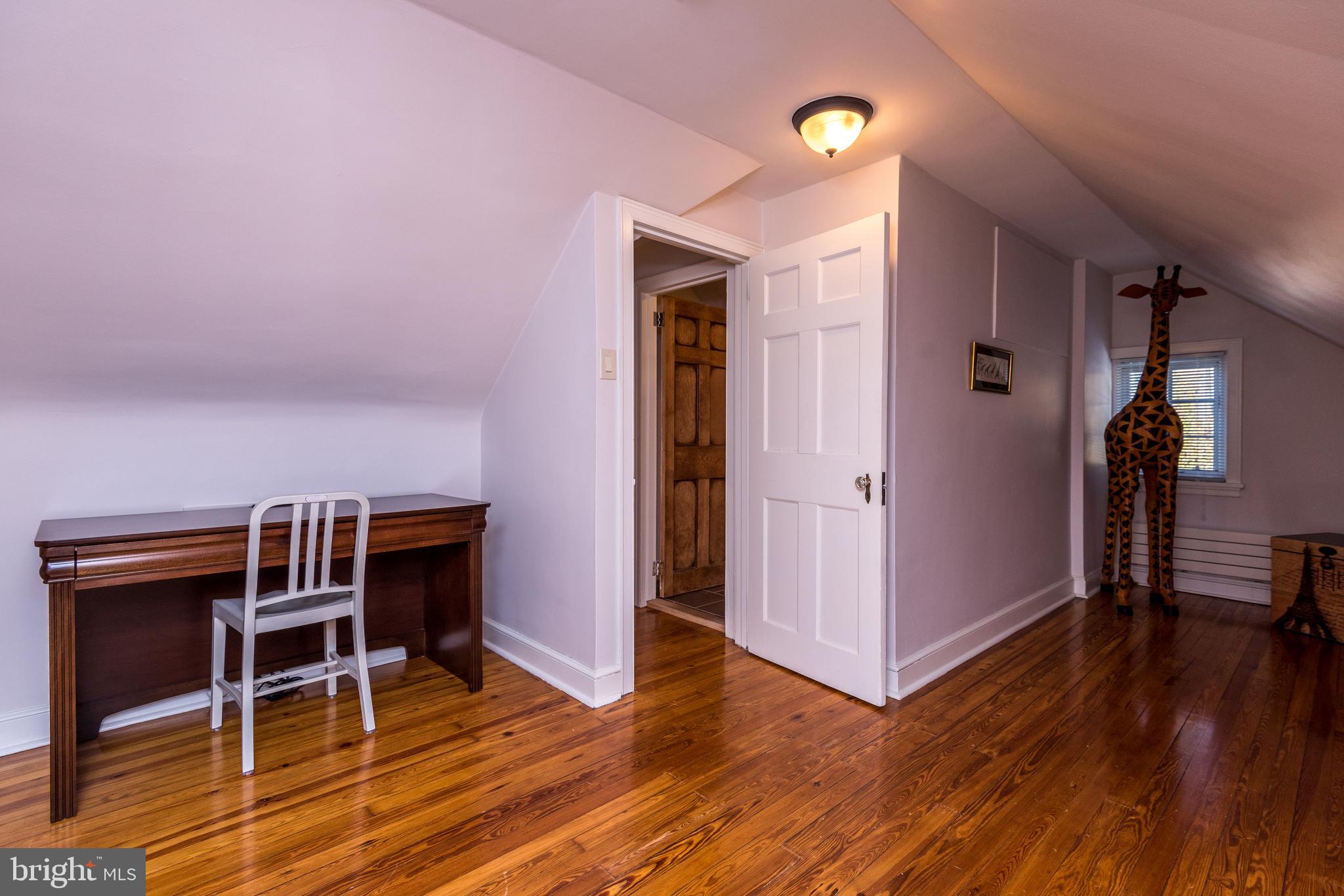 501 Edann Road Glenside, PA 19038 - Photo 44 of 60 2nd Floor - Sitting Room, Playroom or Study