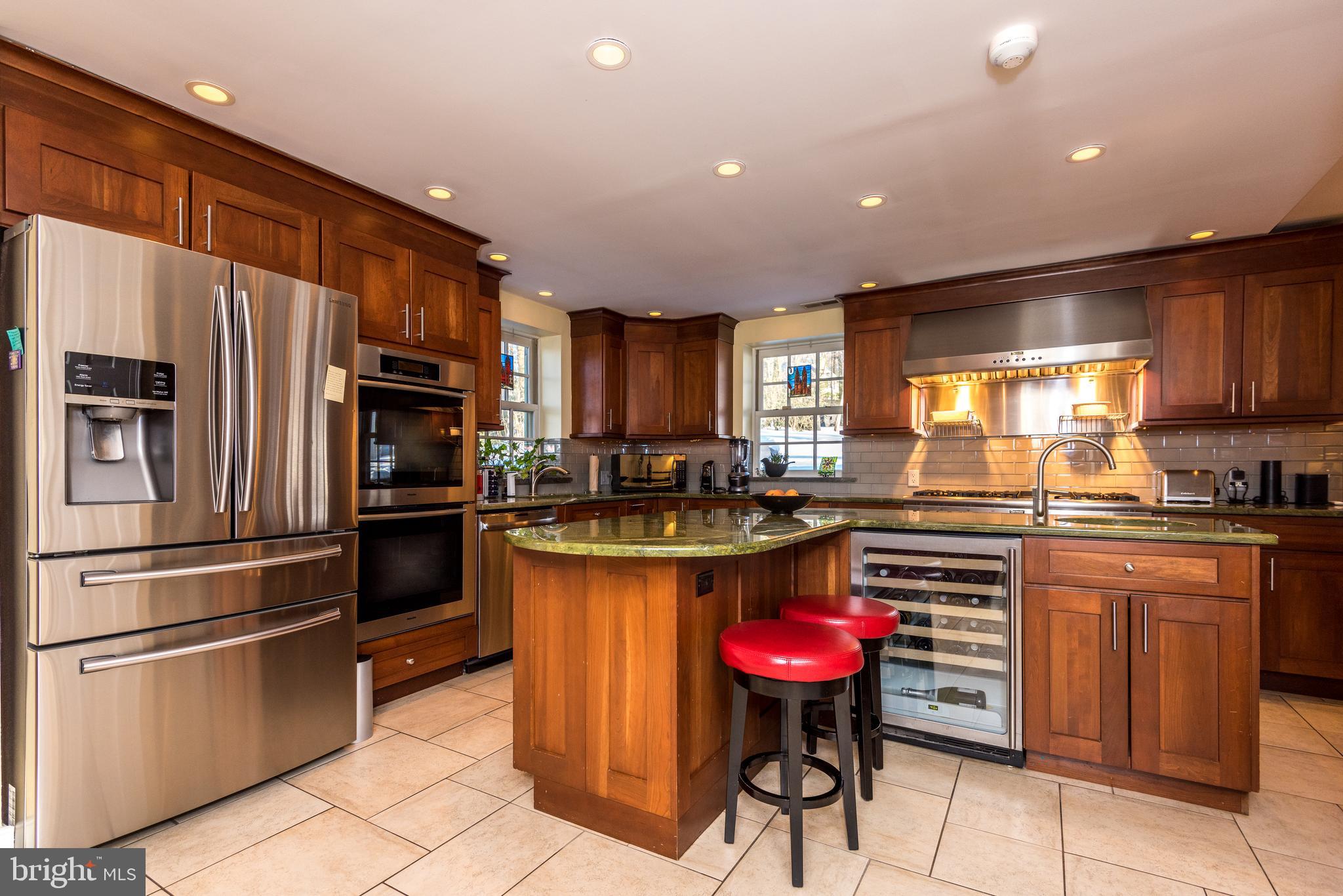 501 Edann Road Glenside, PA 19038 - Photo 8 of 60 Gourmet Kitchen