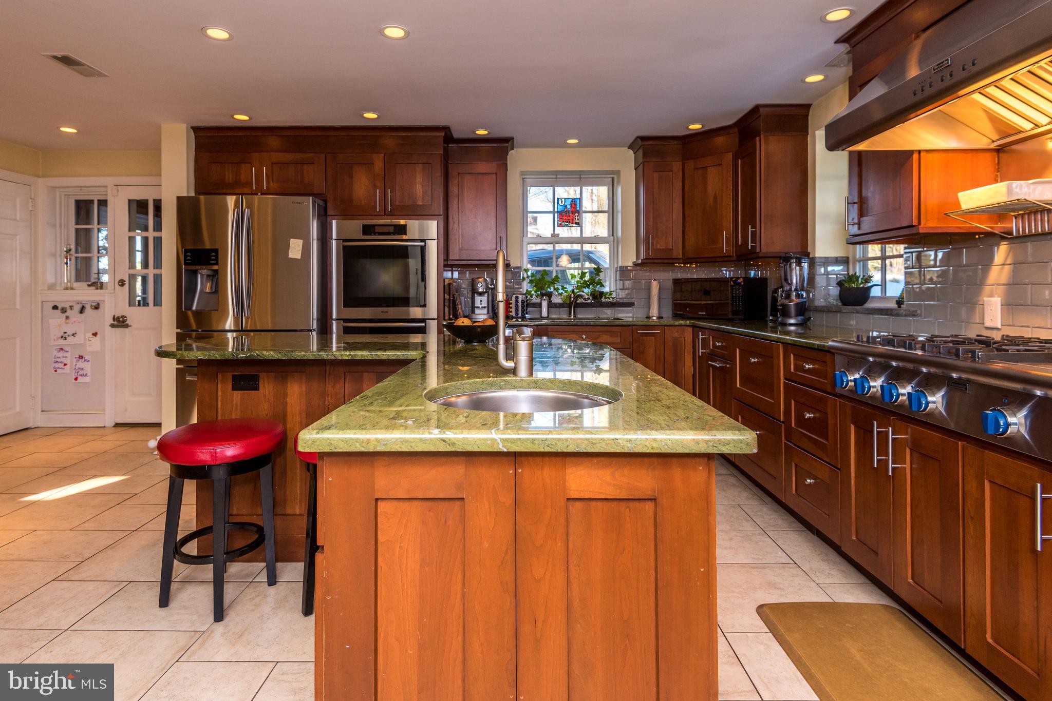 501 Edann Road Glenside, PA 19038 - Photo 10 of 60 Gourmet Kitchen - Island