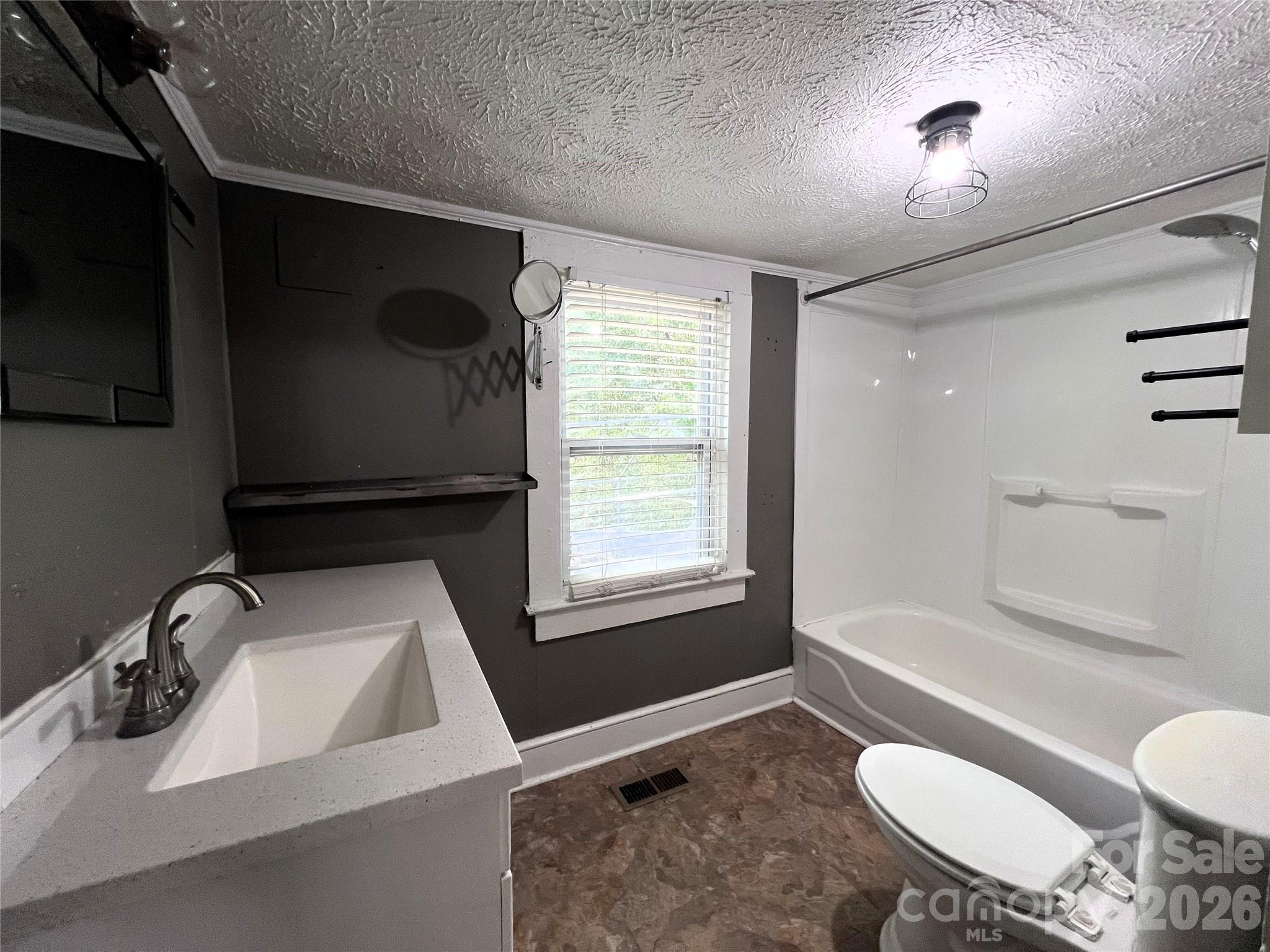 409 South Maple Street Dallas, NC 28034 - Photo 17 of 22