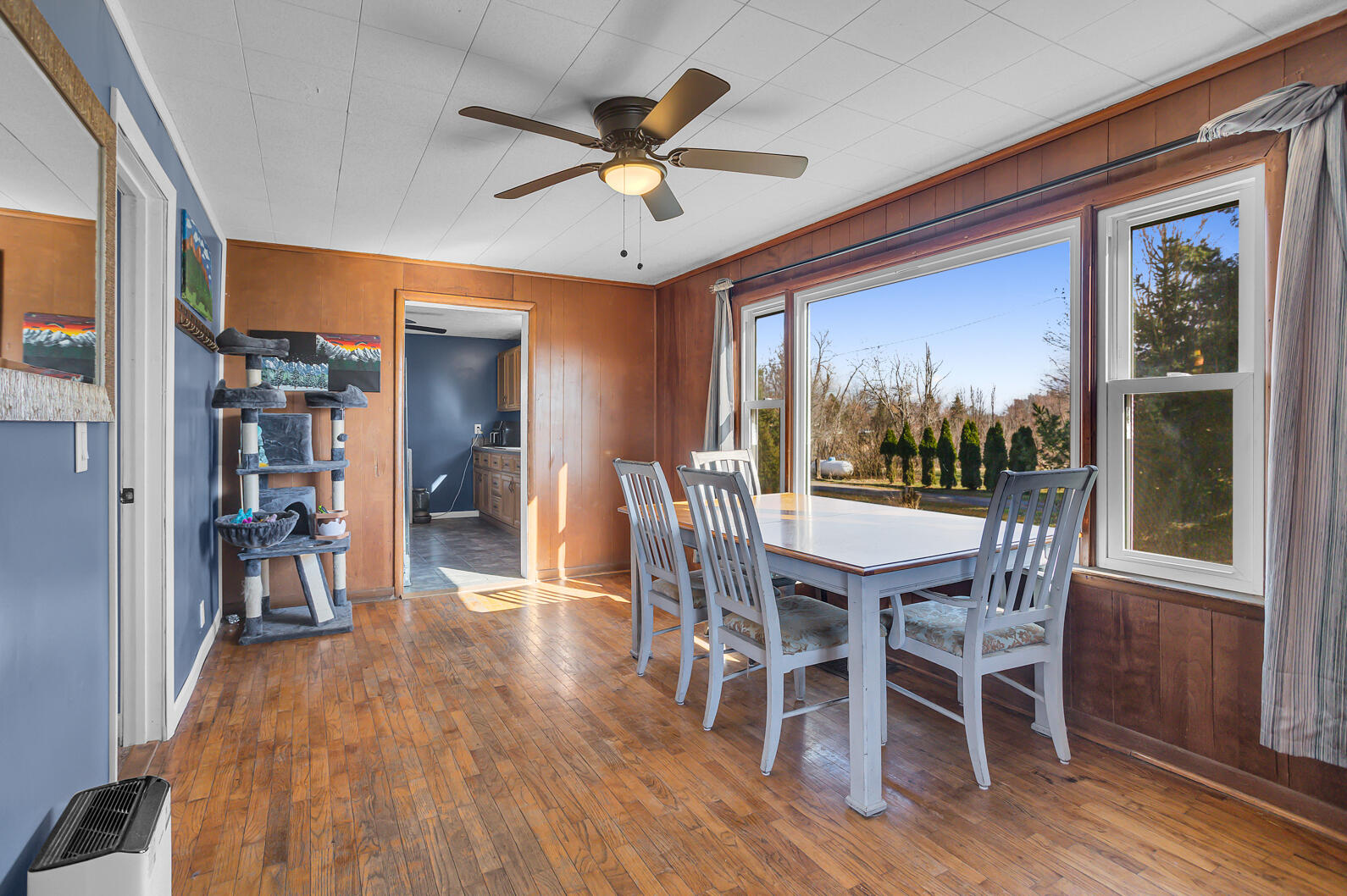 6317 Cooper Road Jackson, MI 49201 - Photo 5 of 41 0N0A2881