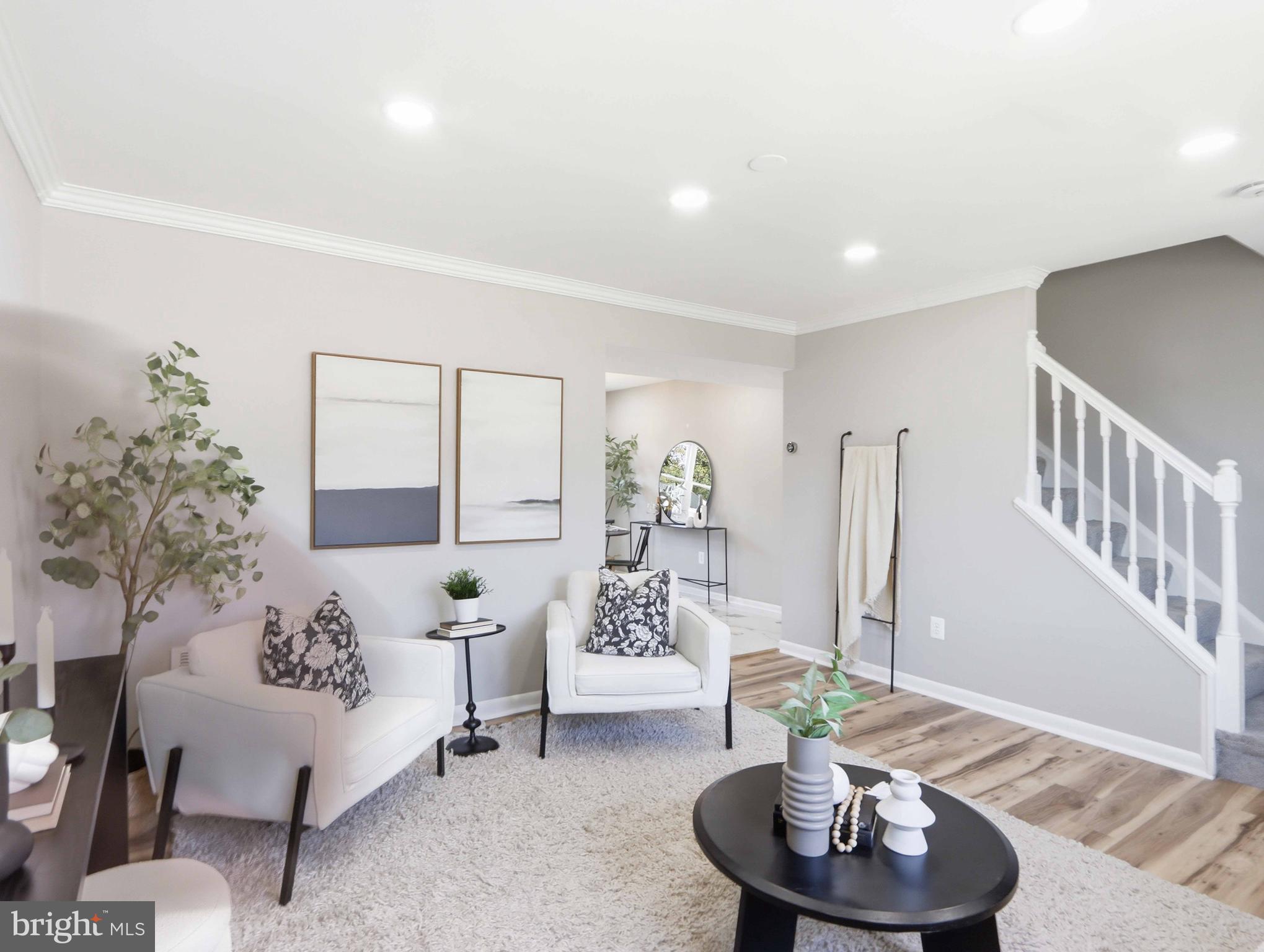 642 Queensgate Road Baltimore, MD 21229 - Photo 6 of 28 Gallery Image 6