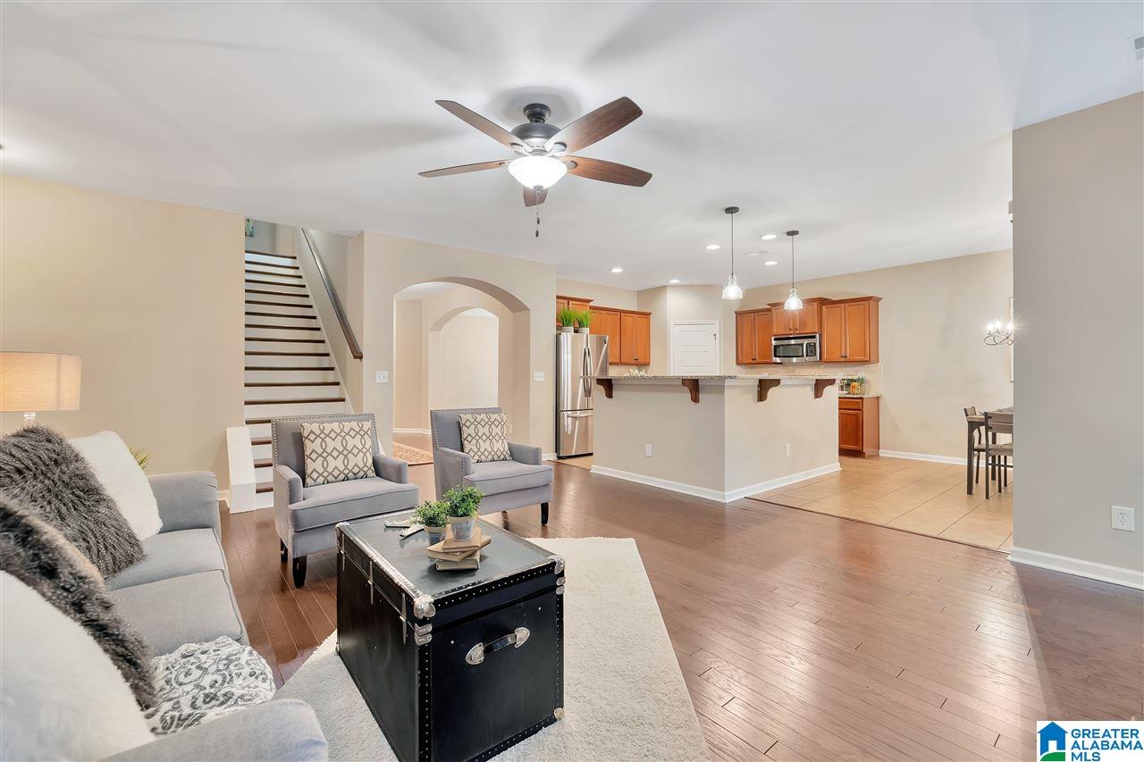 1037 Merion Drive Calera, AL 35040 - Photo 8 of 38