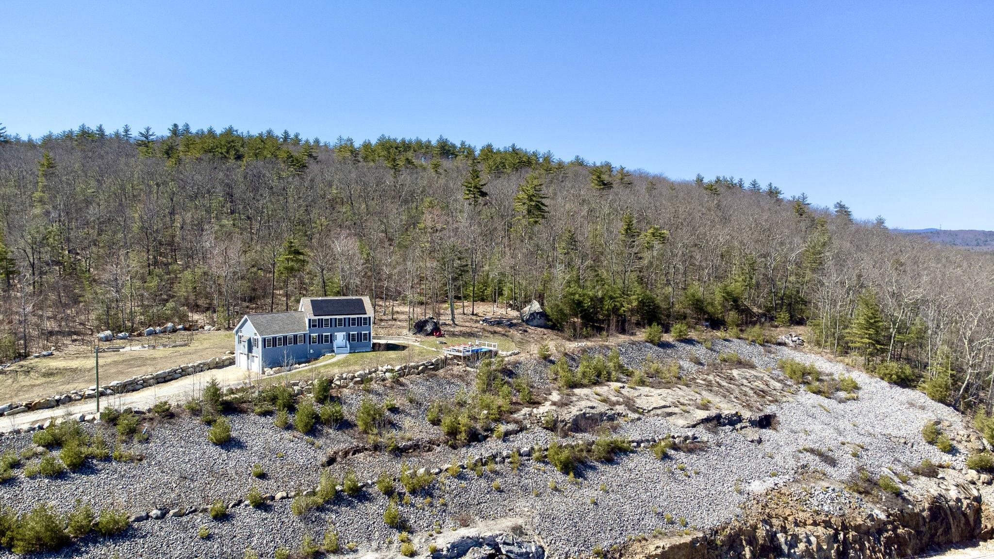 190 Timber Ridge Drive Milford, NH 03055 - Photo 2 of 22