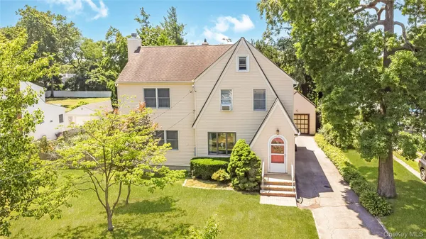 $1,150,000 | 530 Elm Street, West Hempstead, NY 11552