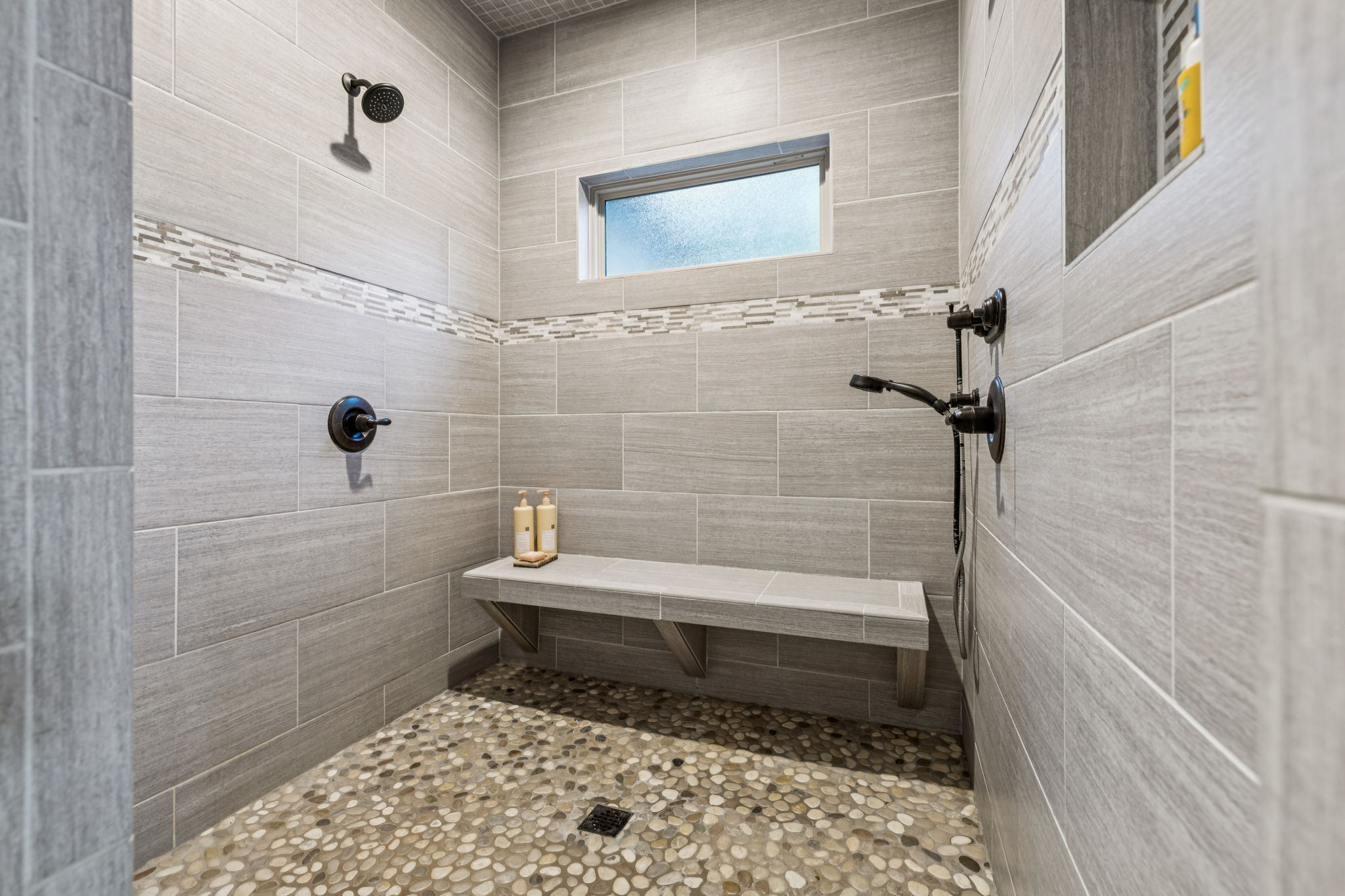 240 Laycrest Drive Mount Juliet, TN 37122 - Photo 50 of 100 a bathroom with a toilet and shower