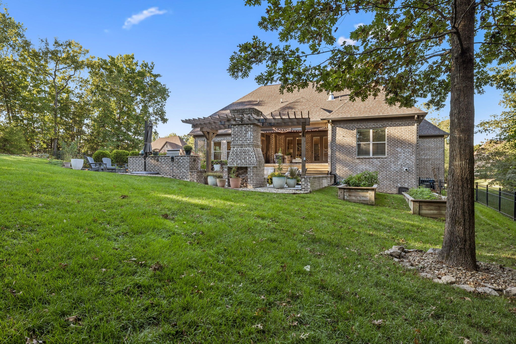 240 Laycrest Drive Mount Juliet, TN 37122 - Photo 86 of 100 a front view of a house with garden
