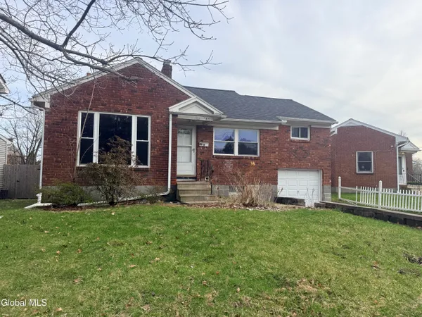 $2,800 | 786 New Scotland Avenue, Albany, NY 12208