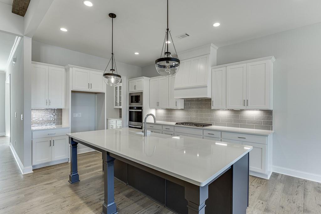 446 Thunder Road Buford, GA 30518 - Photo 11 of 79