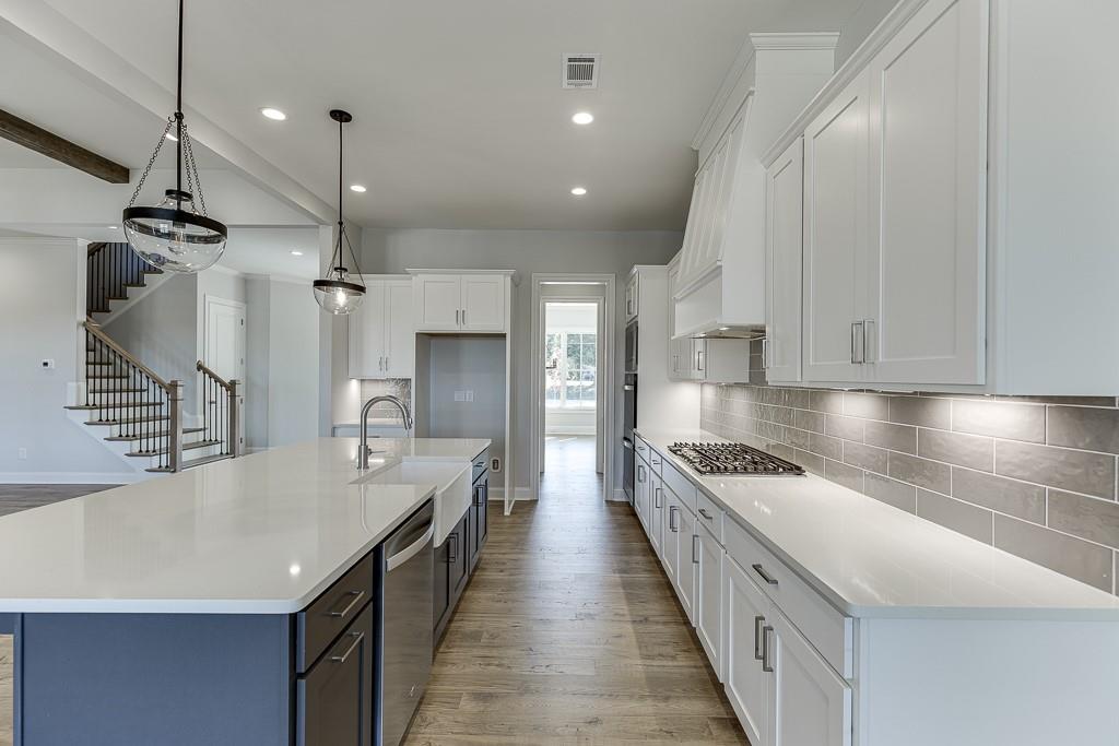 446 Thunder Road Buford, GA 30518 - Photo 12 of 79