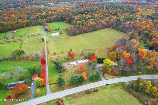 $650,000 | 2130 Rowley Road, Malta, NY 12020