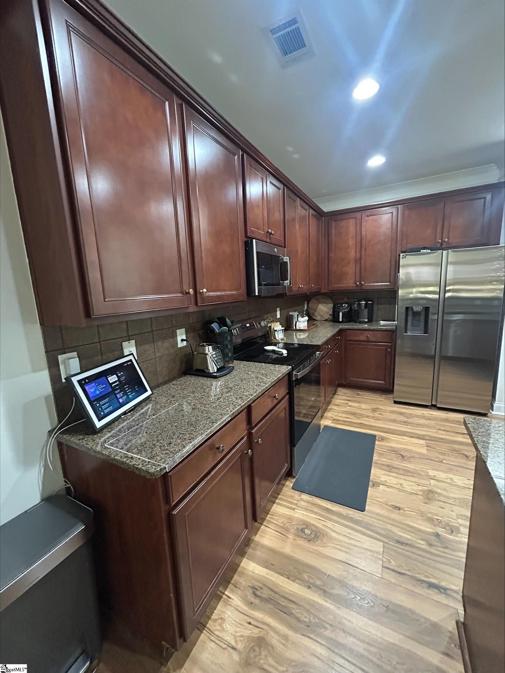 314 Park Ridge Circle Greer, SC 29651 - Photo 4 of 16