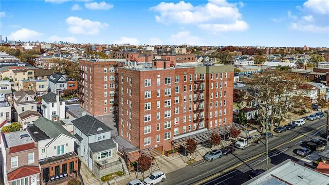 $599,000 | 735 Avenue West, Unit 3F | Sheepshead Bay