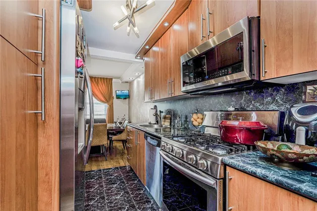 $599,000 | 735 Avenue West, Unit 3F | Sheepshead Bay