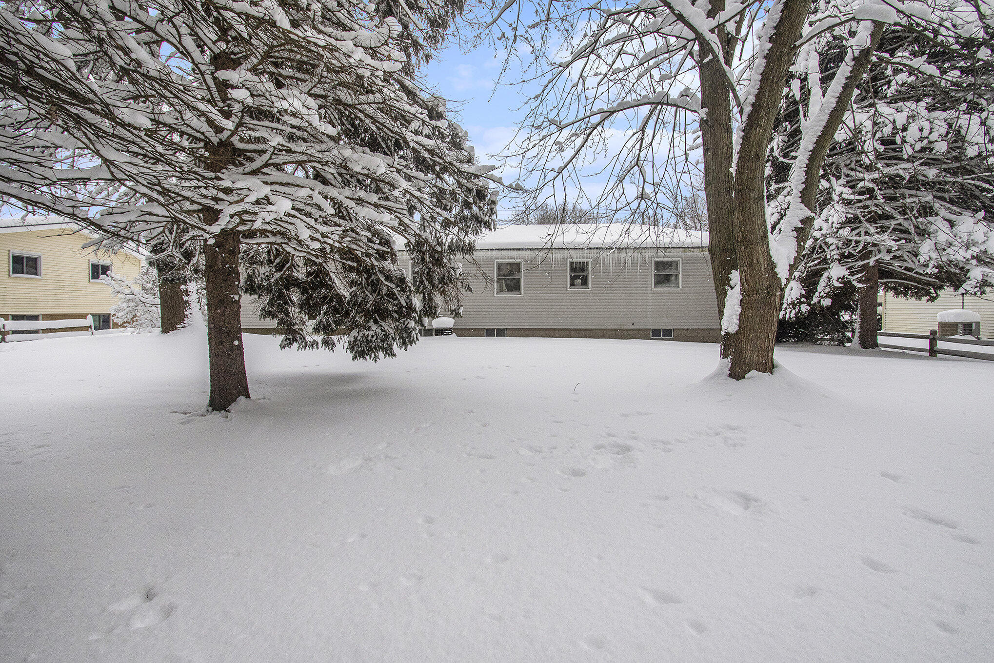 1634 West Giles Road Muskegon, MI 49445 - Photo 21 of 23 021_s22a4304