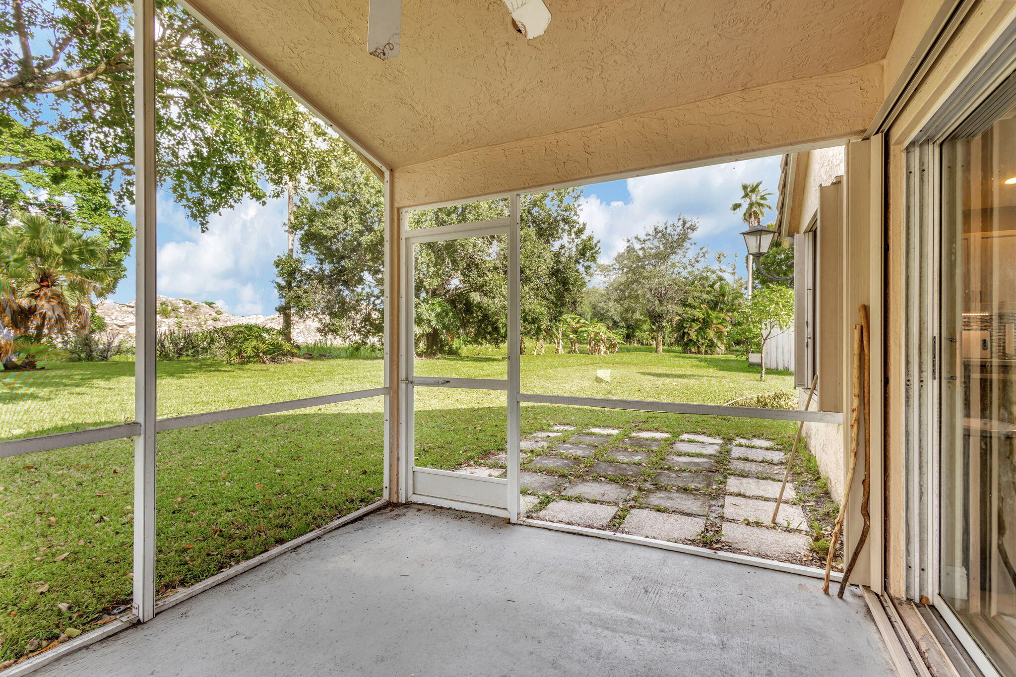 1784 Barnstable Road Wellington, FL 33414 - Photo 22 of 33 32-web-or-mls-2 (185)