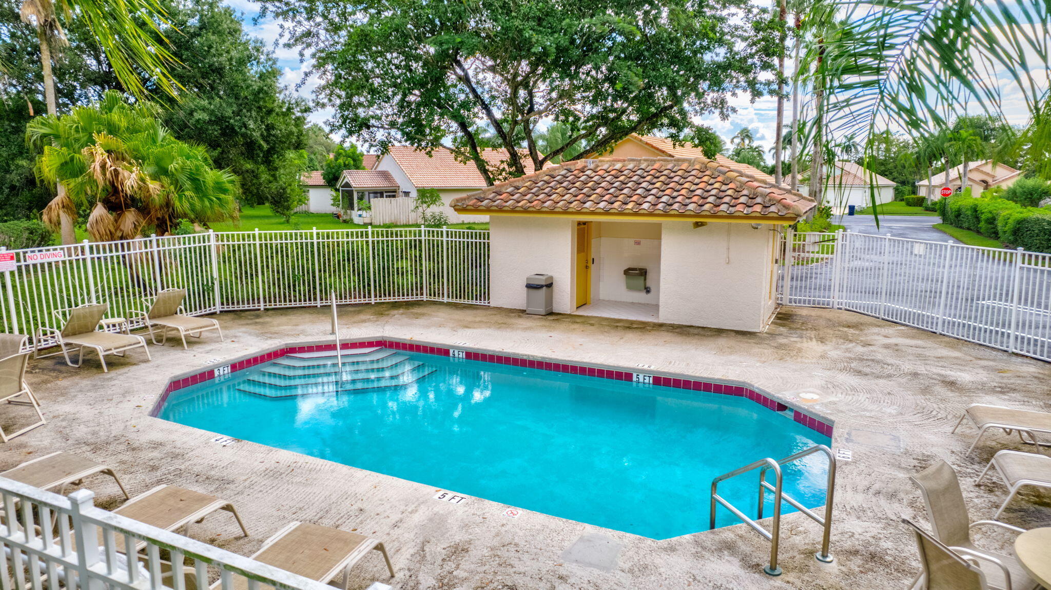 1784 Barnstable Road Wellington, FL 33414 - Photo 28 of 33 49-web-or-mls-DJI_0796AA