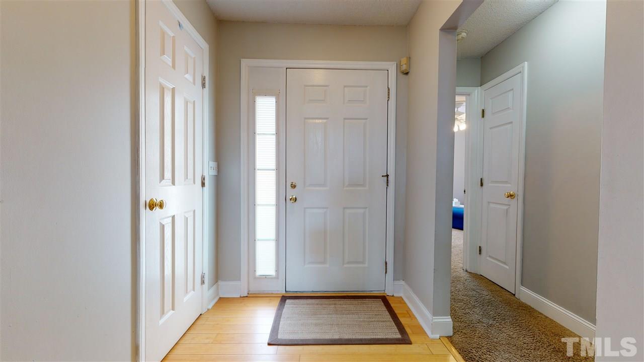4009 Mantua Way Raleigh, NC 27604 - Photo 3 of 30