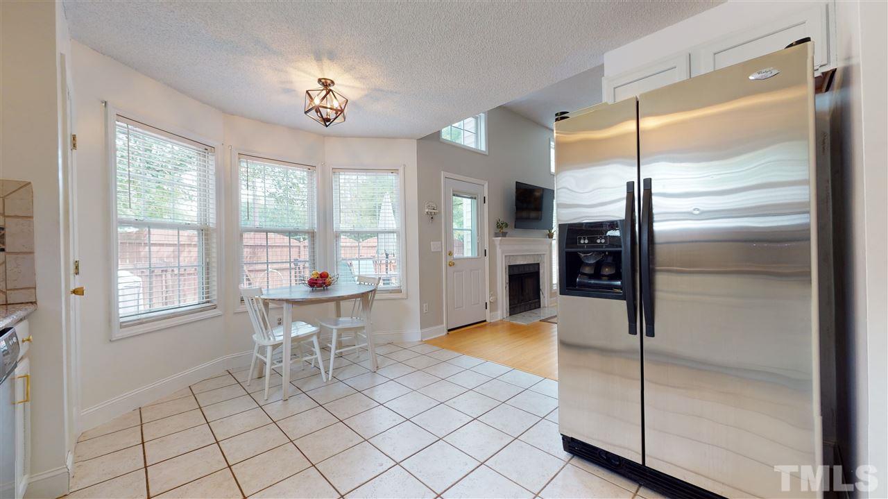 4009 Mantua Way Raleigh, NC 27604 - Photo 9 of 30