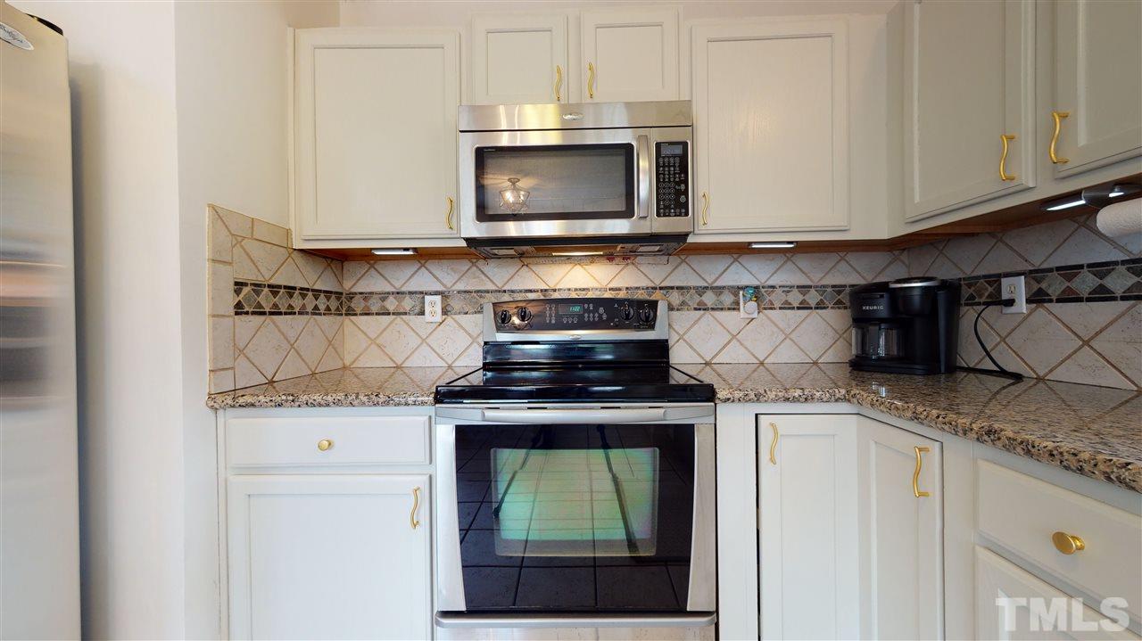 4009 Mantua Way Raleigh, NC 27604 - Photo 10 of 30