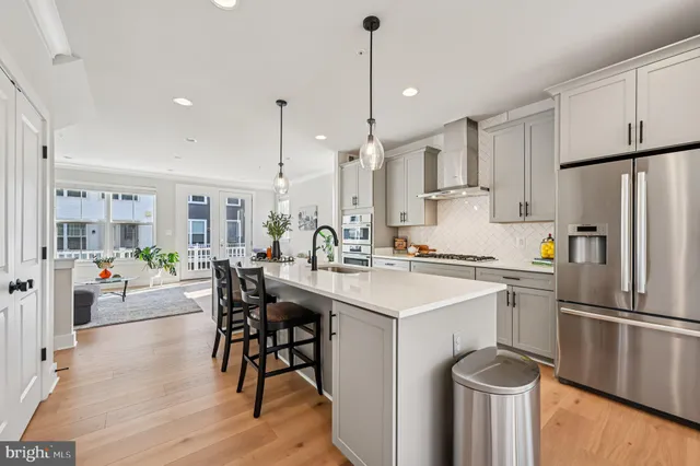 $685,000 | 13126 Clarksburg Square Road, Clarksburg, MD 20871