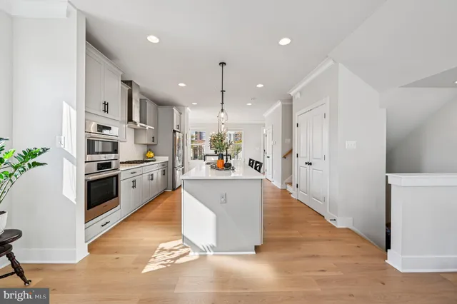 $685,000 | 13126 Clarksburg Square Road, Clarksburg, MD 20871