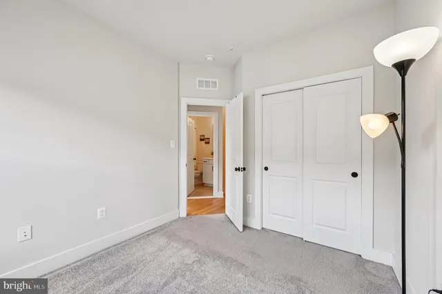 $685,000 | 13126 Clarksburg Square Road, Clarksburg, MD 20871