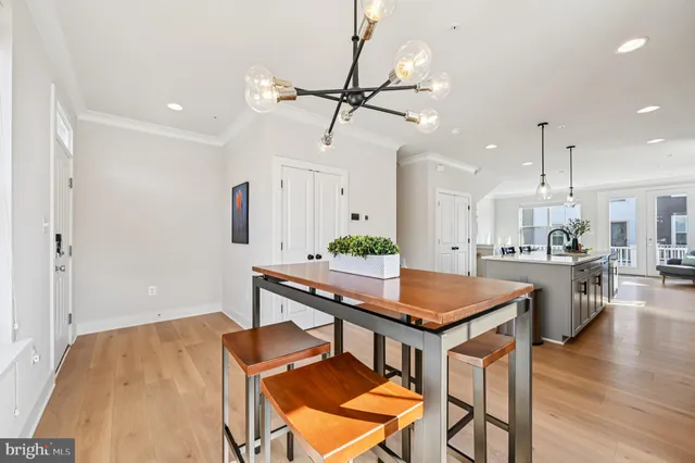 $685,000 | 13126 Clarksburg Square Road, Clarksburg, MD 20871