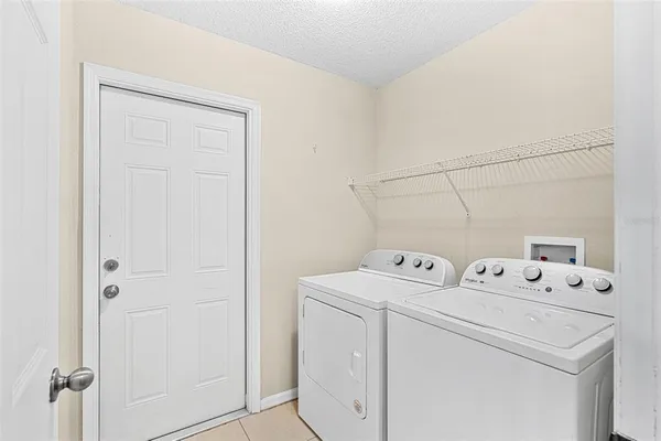 $564,900 | 1015 Seneca Falls Drive, Orlando, FL 32828