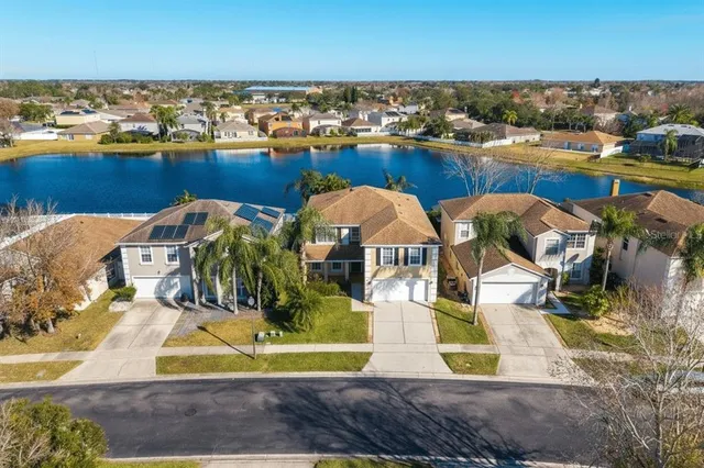 $575,000 | 1015 Seneca Falls Drive, Orlando, FL 32828